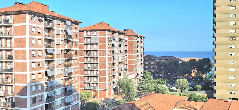 Foto cffa2b0c-6e3d-4424-beb5-9792e7ed18a7. Pis amb calefacció a Montgat