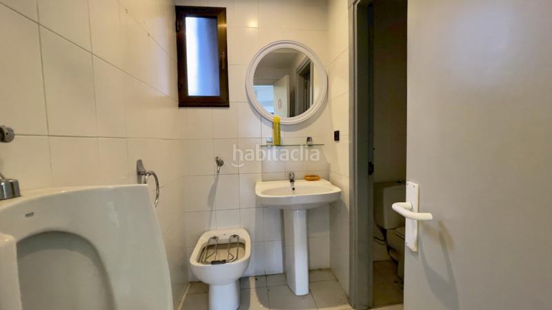 Foto b17d0acc-0edb-47ab-a359-28dd56b05d1d. Miete geschäftsraum in bajada de la calzada 254 in Santander