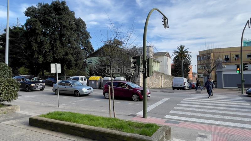 Foto 48e23da7-c723-4749-bc0d-47c2bb1da42f. Alquiler local comercial en bajada de la calzada 254 en Santander