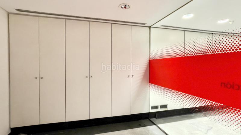 Foto ab1638f9-876f-4467-9d9d-b61772203290. Alquiler local comercial en paseo del General Dávila 300 en Santander