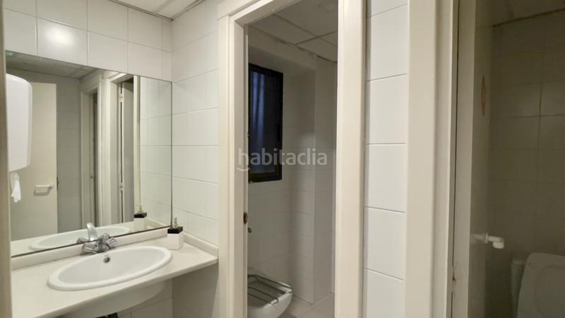 Foto 24721e06-12ff-4a14-8140-117969e6ae75. Location local commercial dans paseo del General Dávila 300 dans Santander