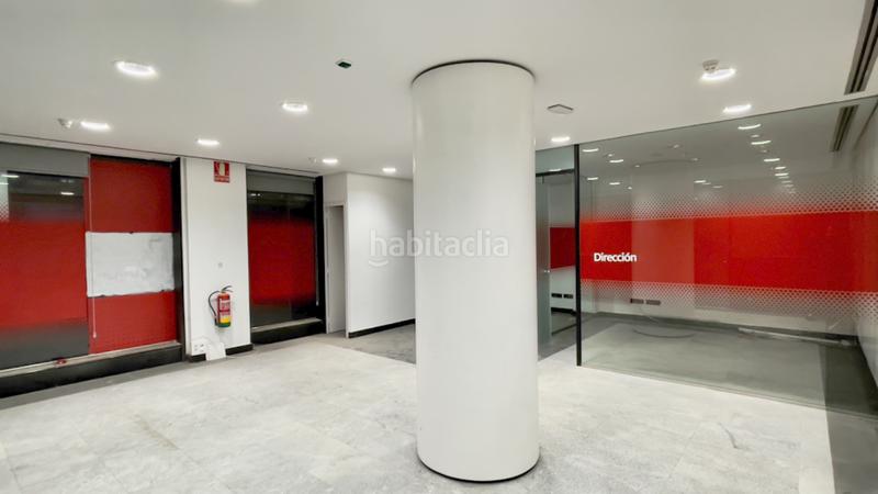 Foto 345e8393-a858-4575-a860-fe6ec111aacd. Location local commercial dans paseo del General Dávila 300 dans Santander