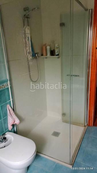Foto 4923fb53-52a6-45df-8f74-3d8e0ae9dea2. Casa con riscaldamento parcheggio in Castañeda