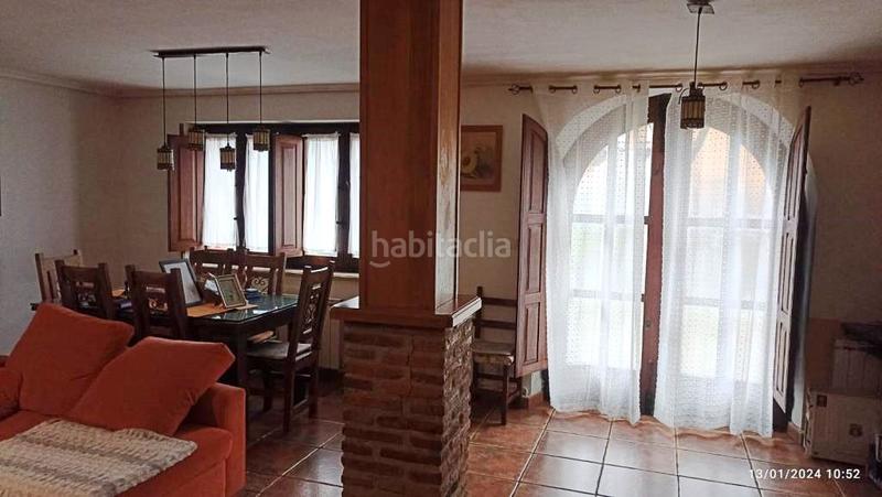Foto d4985ae5-ddea-4385-9ef1-6cfdf36c1cdf. Casa con riscaldamento parcheggio in Castañeda