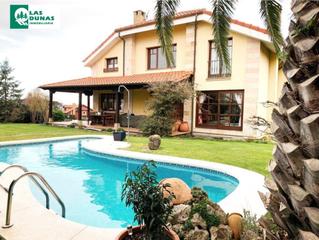 Chalet  Barrio la tejera. Boo: impecable chalet independiente con piscina propia