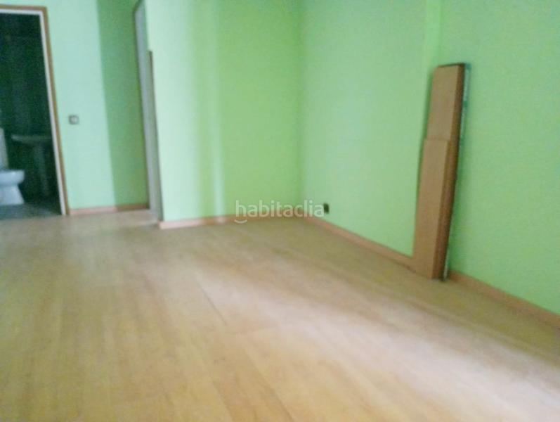 Foto 19d20a19-4a73-4426-ad3e-1555b7b1806c. Piso zona estaciones: amplio piso de 3 dorm. en Castilla - Hermida Santander