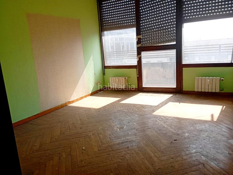 Foto ee519eb2-630a-47f0-a864-b93ca35c6f45. Piso zona estaciones: amplio piso de 3 dorm. en Castilla - Hermida Santander