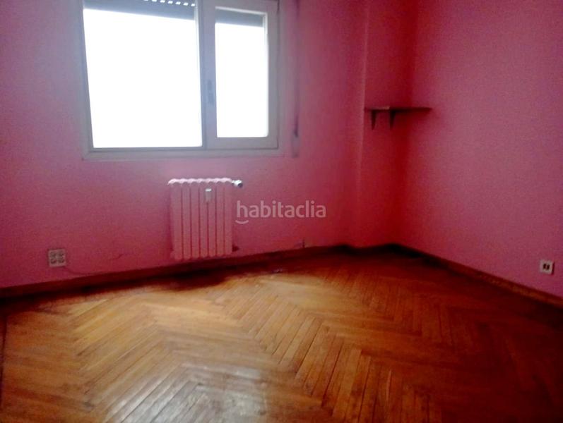 Foto f3a32013-d692-4737-86c1-1621702c7347. Piso zona estaciones: amplio piso de 3 dorm. en Castilla - Hermida Santander