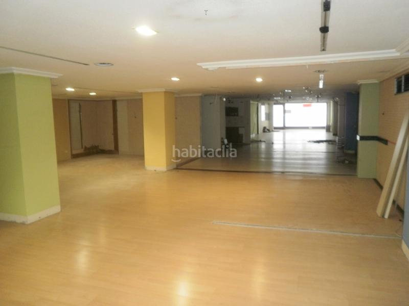 Foto 0ffc84a9-b121-44b1-b379-1e5d9313d3c8. Local commercial dans Cuatro Caminos Santander