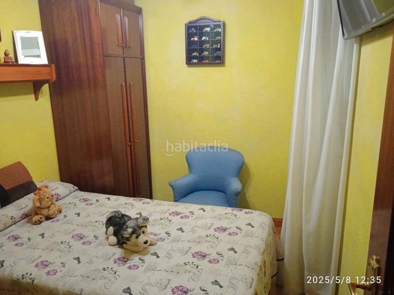 Foto 1f806d28-40a2-4d1d-9734-df32ccb9318a. Piso próximo estaciones. amplio piso de 4 dorm. y 2 baños. en Santander