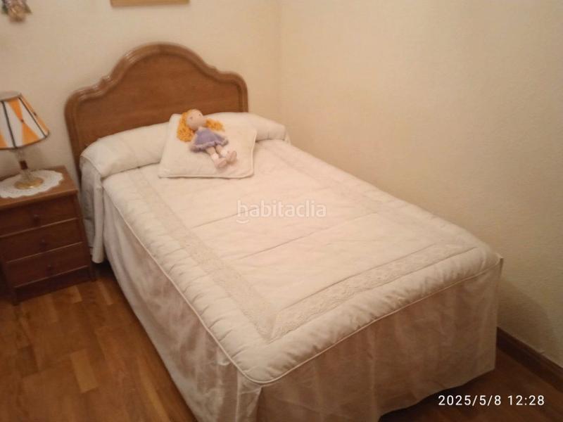 Foto 2f854bb2-01c0-4f6e-b411-ab97dc6cc428. Piso próximo estaciones. amplio piso de 4 dorm. y 2 baños. en Santander