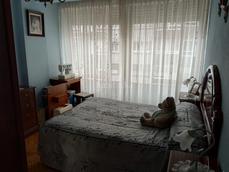 Foto 679dae0f-6983-4f7a-bfc5-83d047bd25d6. Piso próximo estaciones. amplio piso de 4 dorm. y 2 baños. en Santander