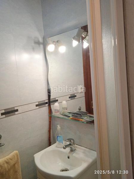 Foto 8dc40d41-6657-45bc-901b-9129ac6a49f6. Piso próximo estaciones. amplio piso de 4 dorm. y 2 baños. en Santander