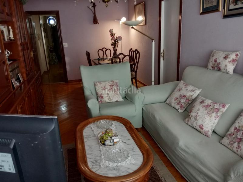 Foto 90ce9106-ca7d-42a1-989f-9796d4f3281b. Piso próximo estaciones. amplio piso de 4 dorm. y 2 baños. en Santander