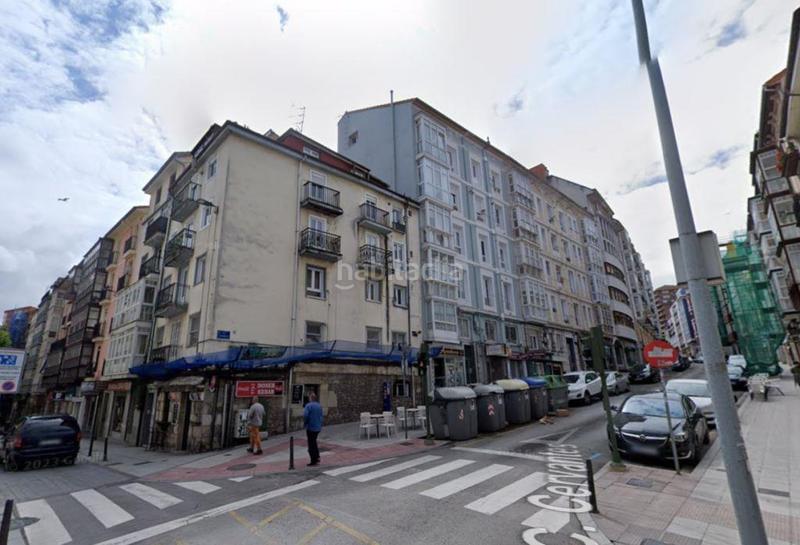 Foto 2b82d622-f397-465a-b653-4b42edef6997. Pis a Centro - Ayuntamiento Santander