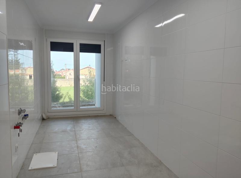 Foto 1c278a39-bfe0-44db-8e52-d5bdc9c26dcc. Piso en barrio las reigadas 4 Liencres: impecable piso de 2 dorm. garaje cerrado. en Piélagos