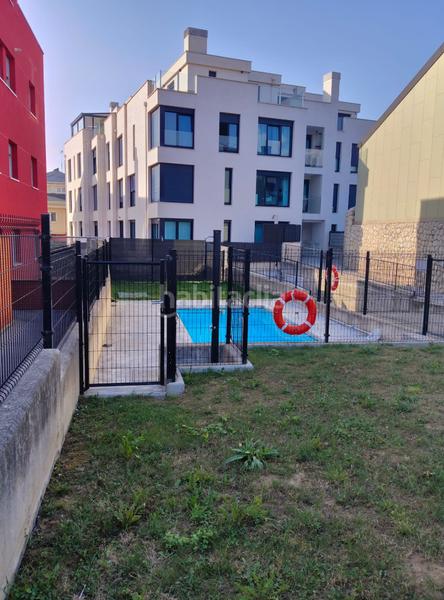 Foto 8ffcfba0-1d8e-4395-a5cb-8aa1abacc575. Piso en barrio las reigadas 4 Liencres: impecable piso de 2 dorm. garaje cerrado. en Piélagos
