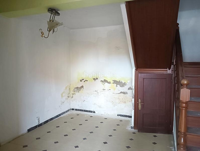 Foto 2339388b-8ed1-4924-9af8-4685d6e34451. Reihenhaus mit parking in Suances