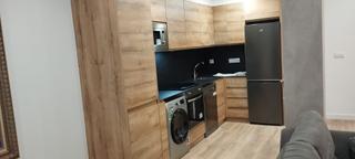 Location Rez-de-chaussée  Calle la amistad. Planta baja recien reformada. se alquila para fijo.
