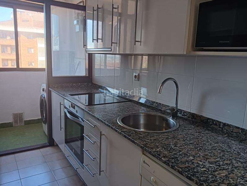 Foto 8f410c0e-646c-4de7-985a-95701208e9a3. Affitto appartamento con riscaldamento parcheggio in Santander