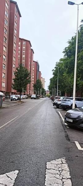 Foto b8a76f88-68c3-4129-82fb-e02cb08ab1d8. Location appartement avec chauffage parking dans Alisal - San Román Santander