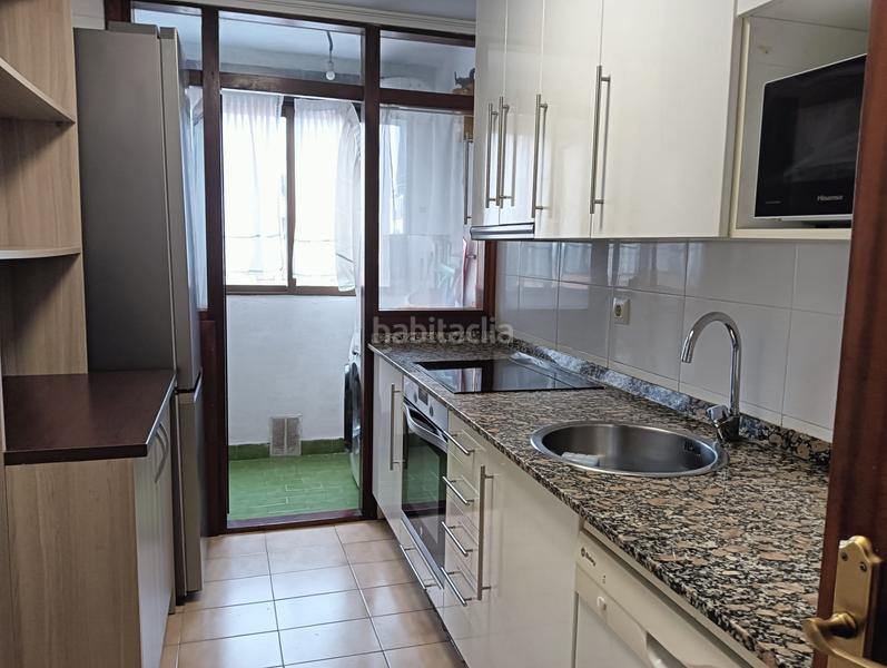 Foto 77833b26-f619-488e-bab4-5ca002d1309c. Miete etagenwohnung mit heizung parking in Alisal - San Román Santander