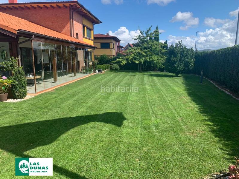 Foto 5ac3422e-3048-4eb1-87fe-ba9fa8a84c30. Xalet amb calefacció aparcament a Oruña Piélagos