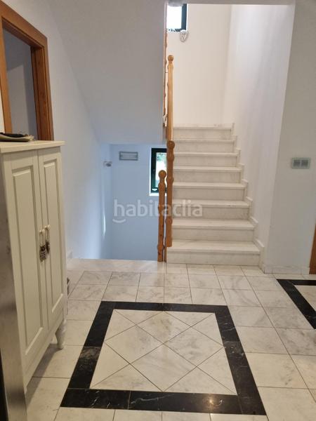 Foto 5d67503a-1360-4d86-8b66-3de5b4e97958. Xalet amb calefacció aparcament a Oruña Piélagos