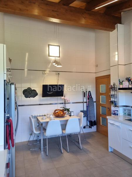 Foto 6945a7c2-4dd5-4938-bb59-ab10e744e17f. Xalet amb calefacció aparcament a Oruña Piélagos