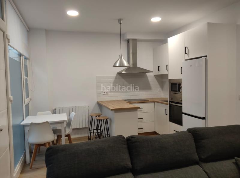 Foto 2e837c10-c941-4216-b082-74feb936f9ce. Alquiler piso c/ augusto g. linares. piso de 2 dorm, amueblado. en Santander