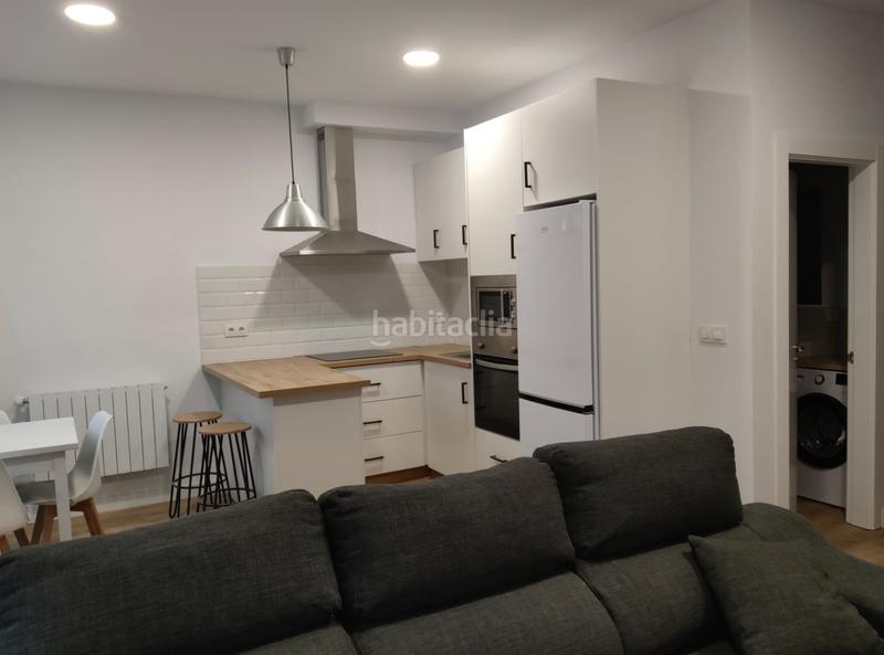 Foto 859649b4-34a0-4a4b-8ae9-6f4fe300ee7b. Rent flat with heating in Los Castros Santander