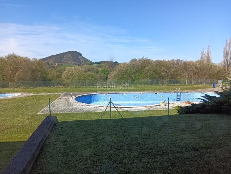 Foto 02a24893-3388-4ccc-8942-abd0dcd5ef79. Alquiler dúplex Boo: dúplex de 2 dorm en urb. con piscina. en Piélagos