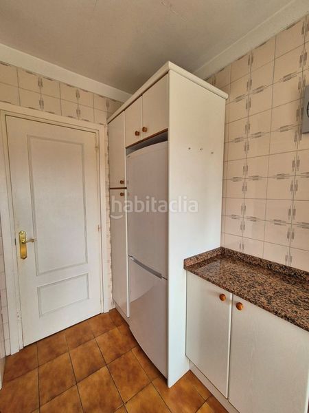 Foto 5ad0cc3e-2628-4f24-82a5-7195e34d40e8. Pis amb calefacció piscina a Peñacastillo - Nueva Montaña Santander