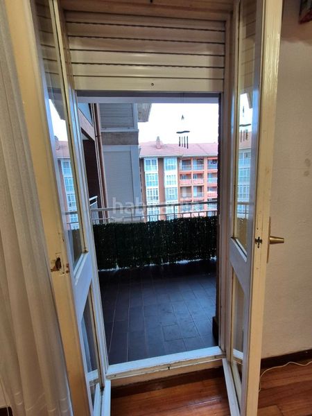 Foto a1f21504-c7f5-41fd-bd38-bf669b7ed979. Pis amb calefacció piscina a Peñacastillo - Nueva Montaña Santander