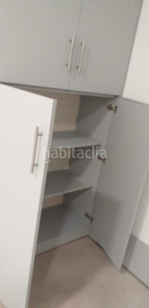 Foto 049bdbc9-2a21-4366-983e-e2abd8d3dd54. Alquiler oficina  de 10m2 aprox. en pleno centro en Santander