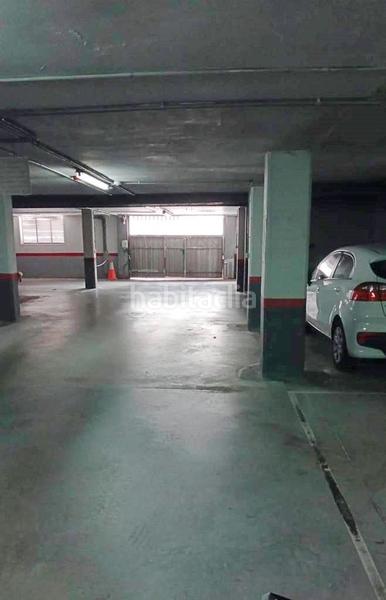 Foto c6c21022-d9ad-4cf9-b813-320441258b4b. Parking coche en Astillero (El)