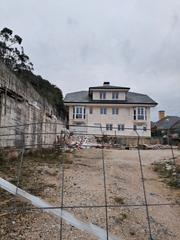 Pis  Barrio puente arce. Puente arce: obra iniciada. bajo con terraza de 1 dorm.