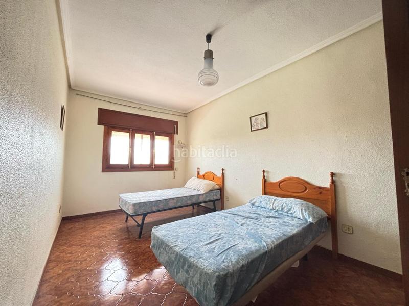 Foto 0699ee95-cac4-44e2-b1e2-d7ef7332bf33. Chalet con parcheggio piscina in El Rinconcillo Algeciras