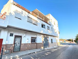Maison jumelée à La Granja - La Colina - Los Pastores. Gran casa en los pastores, muy cerca del acceso a la autovía