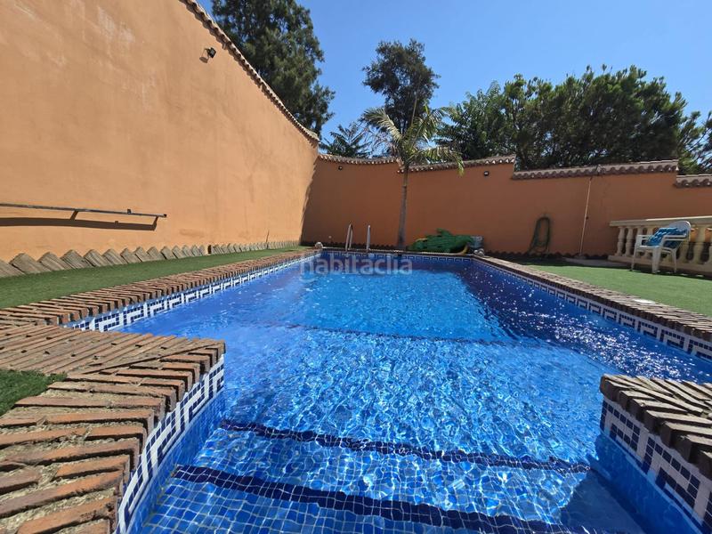 Foto b133a083-c1d9-486b-a859-ce0b32c48209. Lloguer casa adossada a San García Algeciras