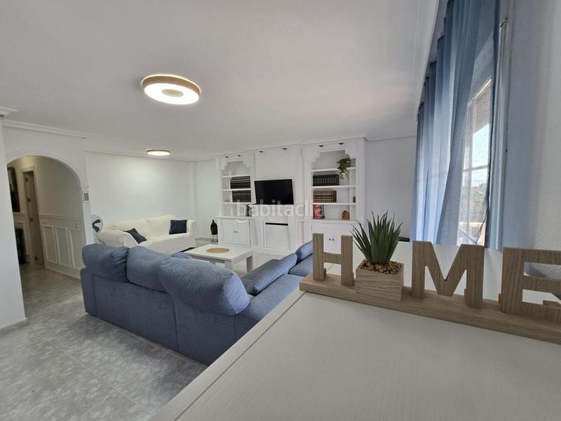 Foto 2be080c9-7207-4f99-b317-ad0d7bccc710. Rent semi detached house in San García Algeciras