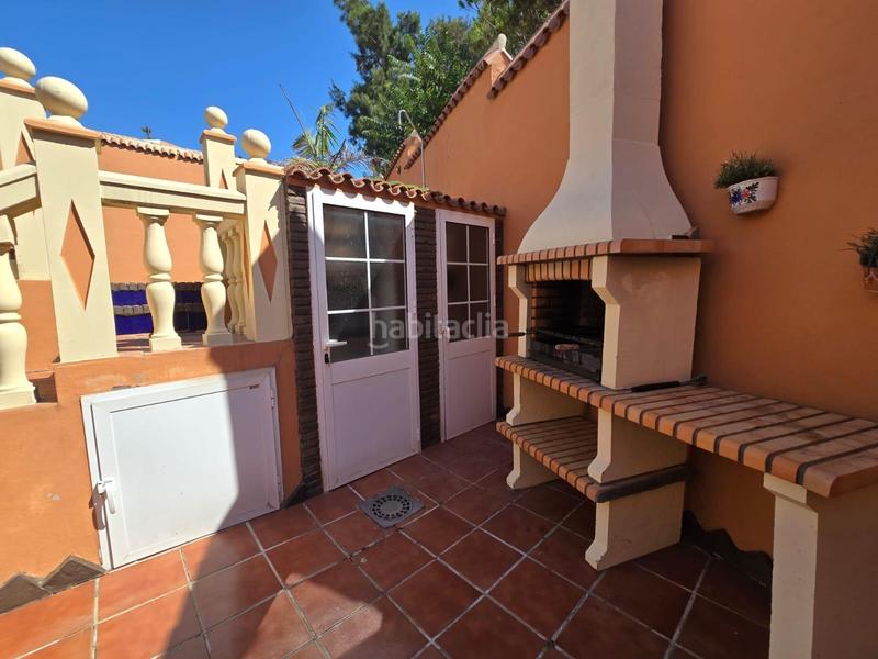 Foto c4a8d62f-2c46-4234-ad01-ec033b9283da. Rent semi detached house in San García Algeciras