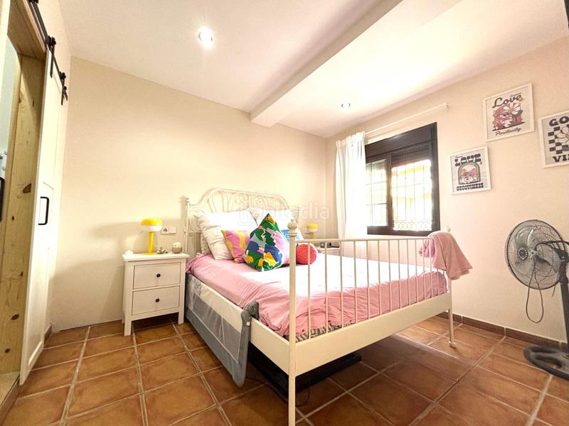 Foto e1253dd7-9cf0-4370-82fb-937b7d0aa38e. Planta baja  para entrar a vivir muy cerca del centro! en Barrios (Los)