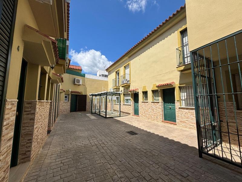 Foto 89db2527-eea9-456f-b9cc-420623858577. Casa adosada tu nuevo adosado en el tropezón ! en Algeciras