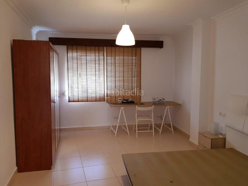Foto 3f6f5201-c06a-4580-a0f7-7e9275a597cc. Alquiler piso apartamento en los barrios en Barrios (Los)