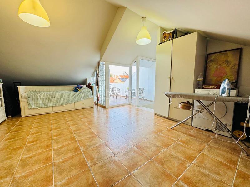 Foto 258df3dc-980a-45b9-9e5a-ac264dba6cd7. Reihenhaus mit pool in San García Algeciras