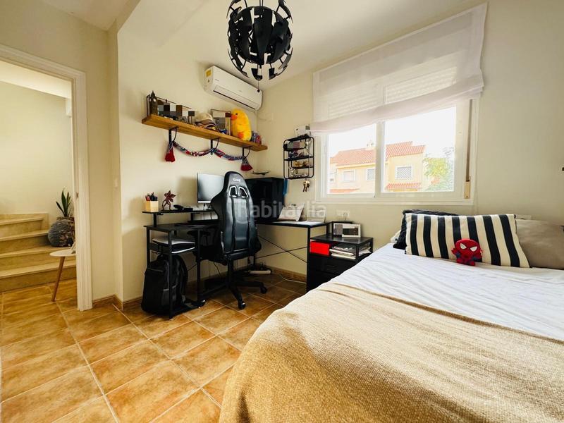 Foto 36636937-c58d-4ed8-bc96-81611e626b84. Reihenhaus mit pool in San García Algeciras