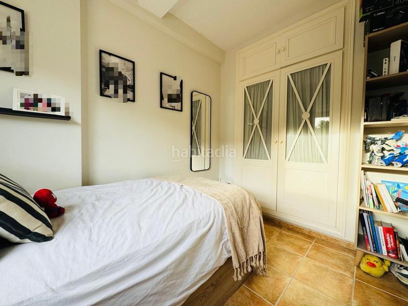 Foto c127e851-82a7-4b70-857d-7ba38d9f6116. Reihenhaus mit pool in San García Algeciras