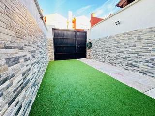 Maison jumelée à La Granja - La Colina - Los Pastores. Adosado en san bernabé de 2 habitaciones!