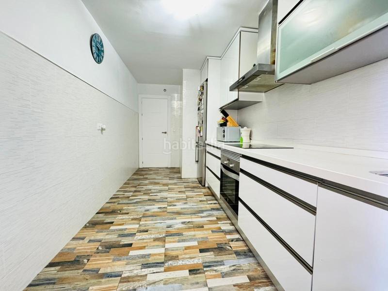 Foto 160766ff-ba0a-4bd6-b9b0-2df56b3fb67d. Pis amb aparcament a San Bernabé Algeciras